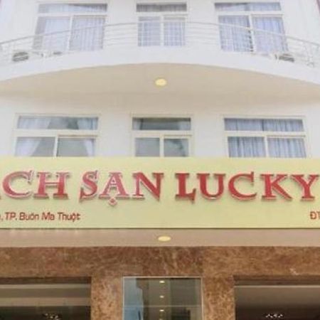 Lucky Star Hotel Buon Ma Thuot Bagian luar foto