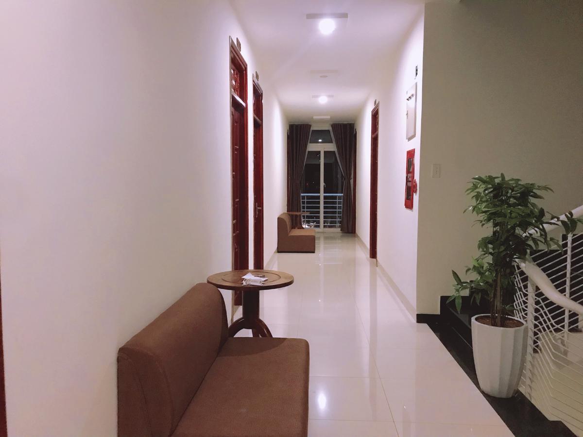 Lucky Star Hotel Buon Ma Thuot Bagian luar foto